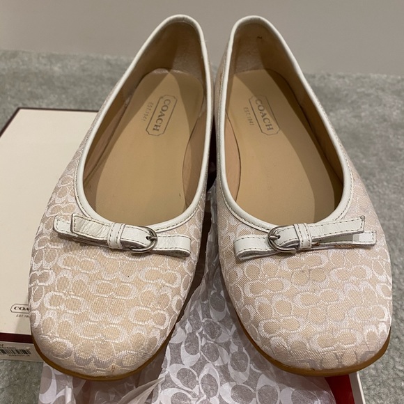 coach flats sale